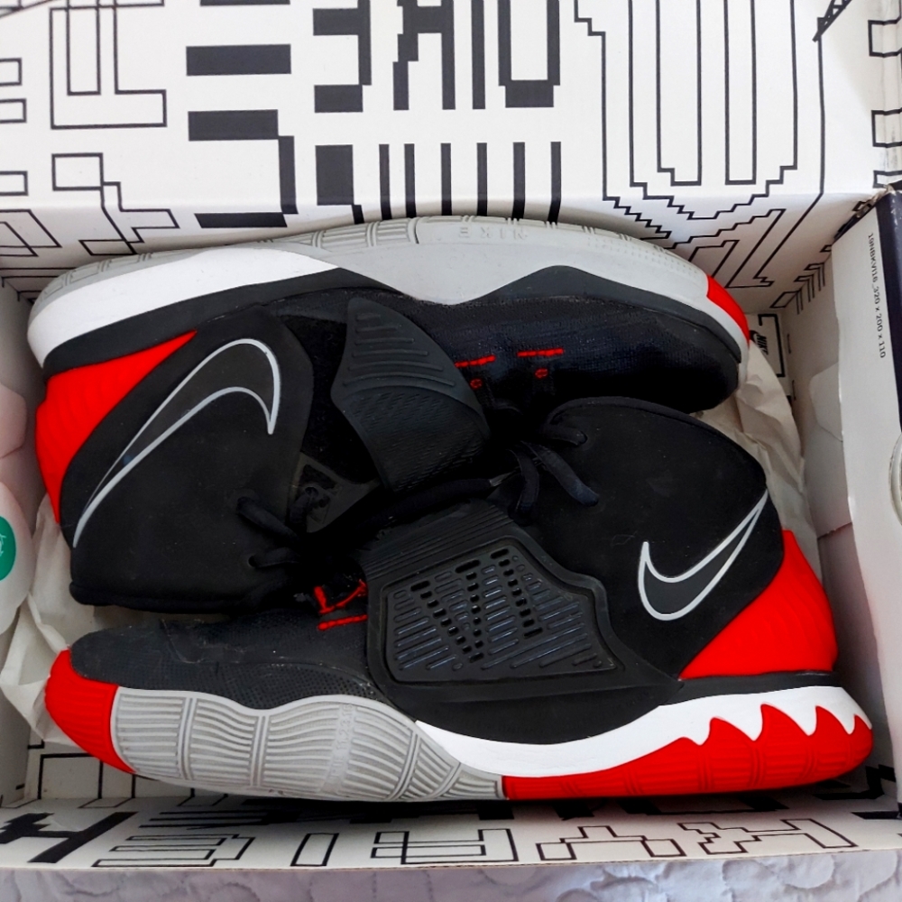 Nike Kyrie 6 GS BRED Youth Size 7. Black/Red/White. - Picture 6 of 8